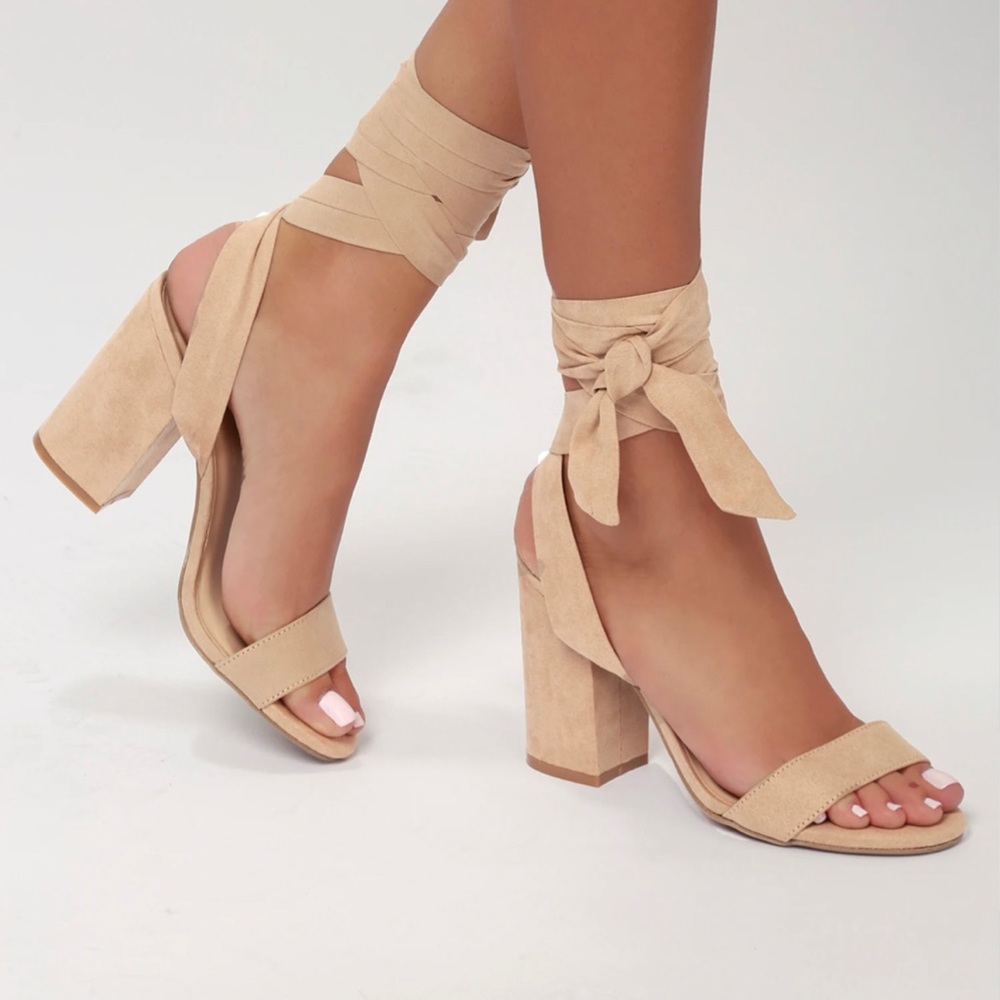 Alta Light Nude Suede Lace-Up Heels sz 7.5